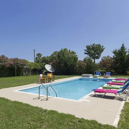 Stafili By * Litheres